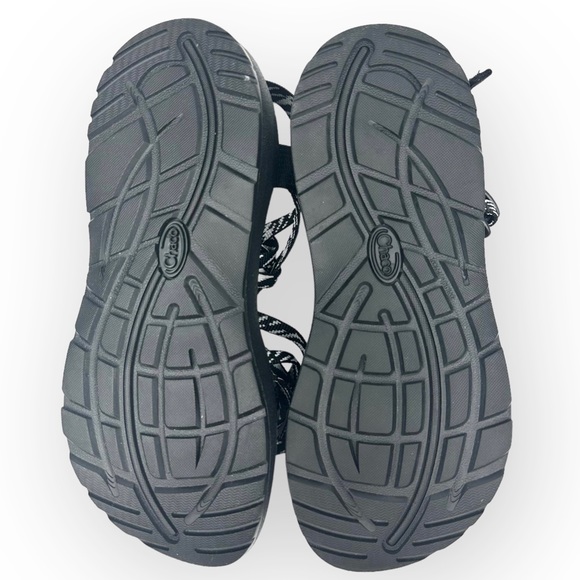 NWT Chaco ZCLOUD X2 black white sandals comfort strappy crisscross toe loop sz 9 - Picture 11 of 13
